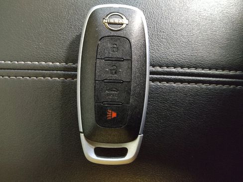 Used 2025 Nissan Sentra S FWD image 32