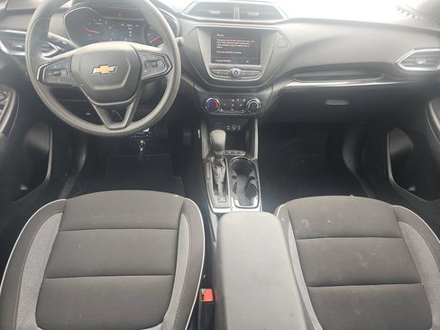 Used 2023 Chevrolet TrailBlazer LT AWD/4WD image 17