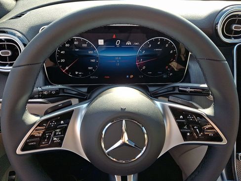 New 2026 Mercedes-Benz GLC 300 4MATIC image 15