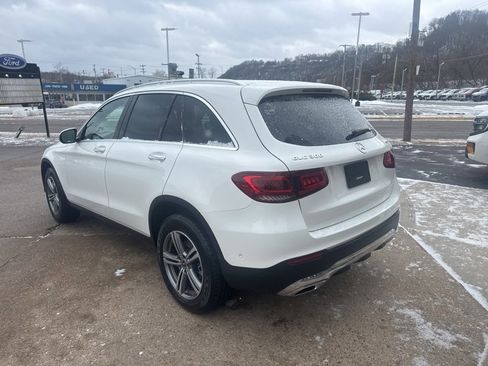 Used 2021 Mercedes-Benz GLC 300 4MATIC image 5