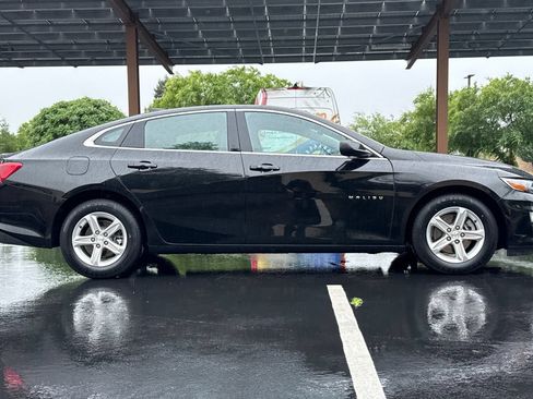 Used 2023 Chevrolet Malibu LT FWD image 10