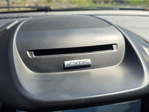 Used 2017 Ford Escape SE w/ Equipment Group 201A AWD/4WD image 27