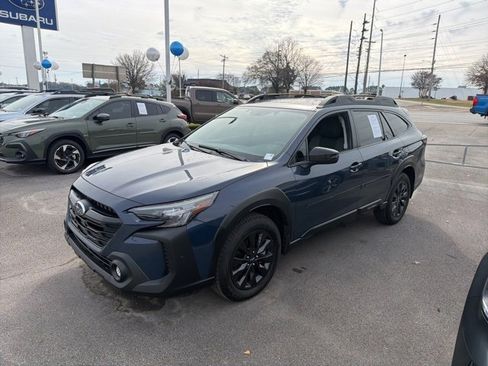 Used 2025 Subaru Outback Onyx Edition w/ Popular Package #2 image 4