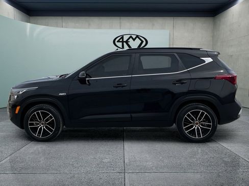 Used 2023 Kia Seltos EX AWD/4WD image 6