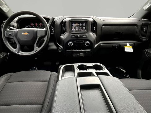 Used 2022 Chevrolet Silverado 1500 Custom AWD/4WD image 8