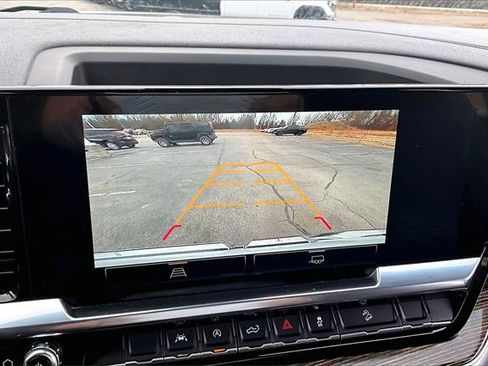 Used 2024 GMC Sierra 1500 Elevation w/ X31 Off-Road Package image 15