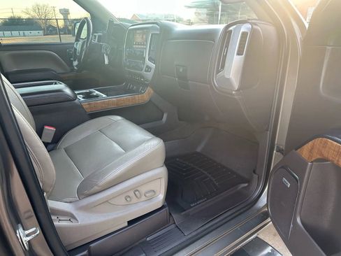 Used 2014 GMC Sierra 1500 SLT w/ SLT Crew Cab Value Package AWD/4WD image 27
