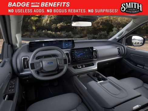 New 2025 Ford Expedition Active RWD image 10