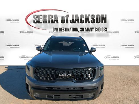 Certified 2024 Kia Telluride SX Prestige X-Line image 3