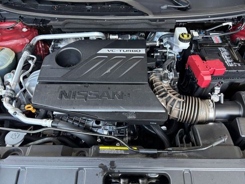 Used 2025 Nissan Rogue SV AWD/4WD image 33