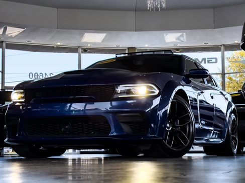 Used 2022 Dodge Charger Scat Pack image 6