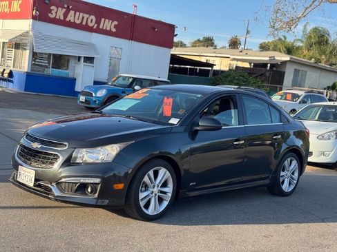 Used 2015 Chevrolet Cruze LTZ w/ Sun, Sound and Sport Package FWD image 1
