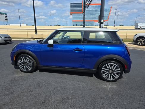 New 2025 MINI Cooper S image 6