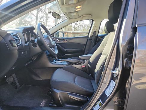 Used 2016 MAZDA MAZDA3 i Sport image 13