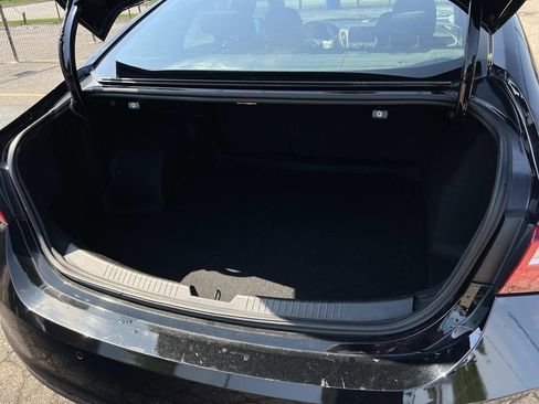 Used 2024 Chevrolet Malibu LT FWD image 10