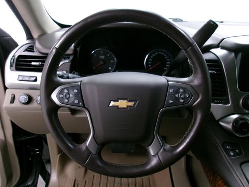 Used 2016 Chevrolet Tahoe LTZ AWD/4WD image 9