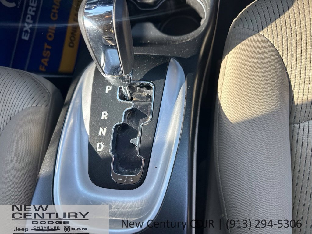 Used 2016 Dodge Journey SXT w/ Comfort/Convenience Group FWD image 19