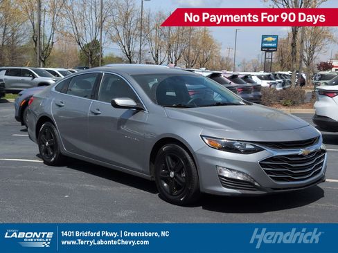 Used 2024 Chevrolet Malibu LT FWD image 1