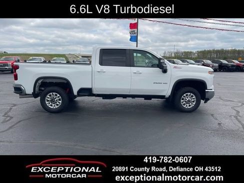 Used 2024 Chevrolet Silverado 2500 LT w/ Convenience Package AWD/4WD image 7