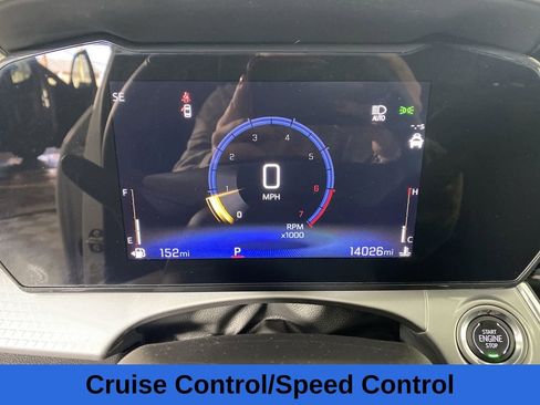 Certified 2025 Chevrolet Trax LT w/ Driver Confidence Package image 15