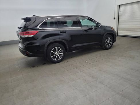 Used 2018 Toyota Highlander XLE image 10