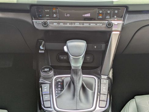 Used 2024 Kia Seltos SX w/ SX Sunroof Package AWD/4WD image 22