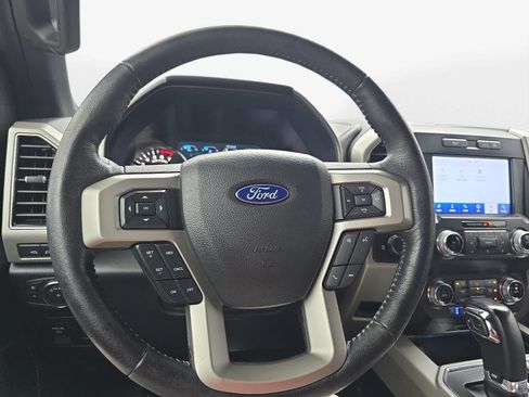 Used 2019 Ford F150 Lariat w/ Equipment Group 502A Luxury RWD image 13