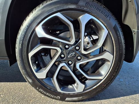 Used 2025 Chevrolet Trax RS w/ Driver Confidence Package image 31