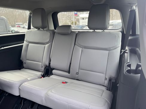 New 2026 Ford Expedition Max Active image 13