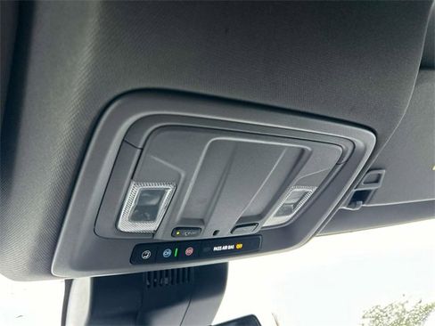 Used 2023 Chevrolet Silverado 1500 LT image 37