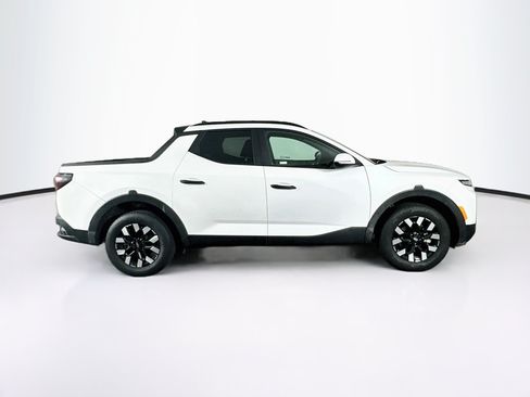 Used 2025 Hyundai Santa Cruz SEL FWD image 10