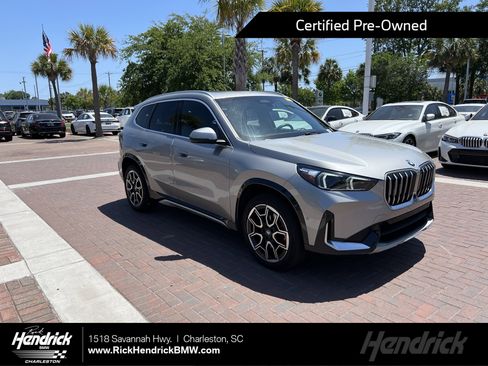 Used 2025 BMW X1 xDrive28i image 1
