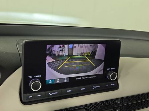 Used 2023 Honda HR-V LX image 15