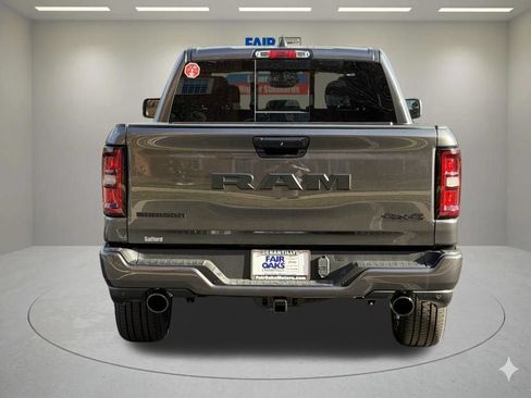 New 2026 RAM 1500 Big Horn w/ Night Edition AWD/4WD image 8