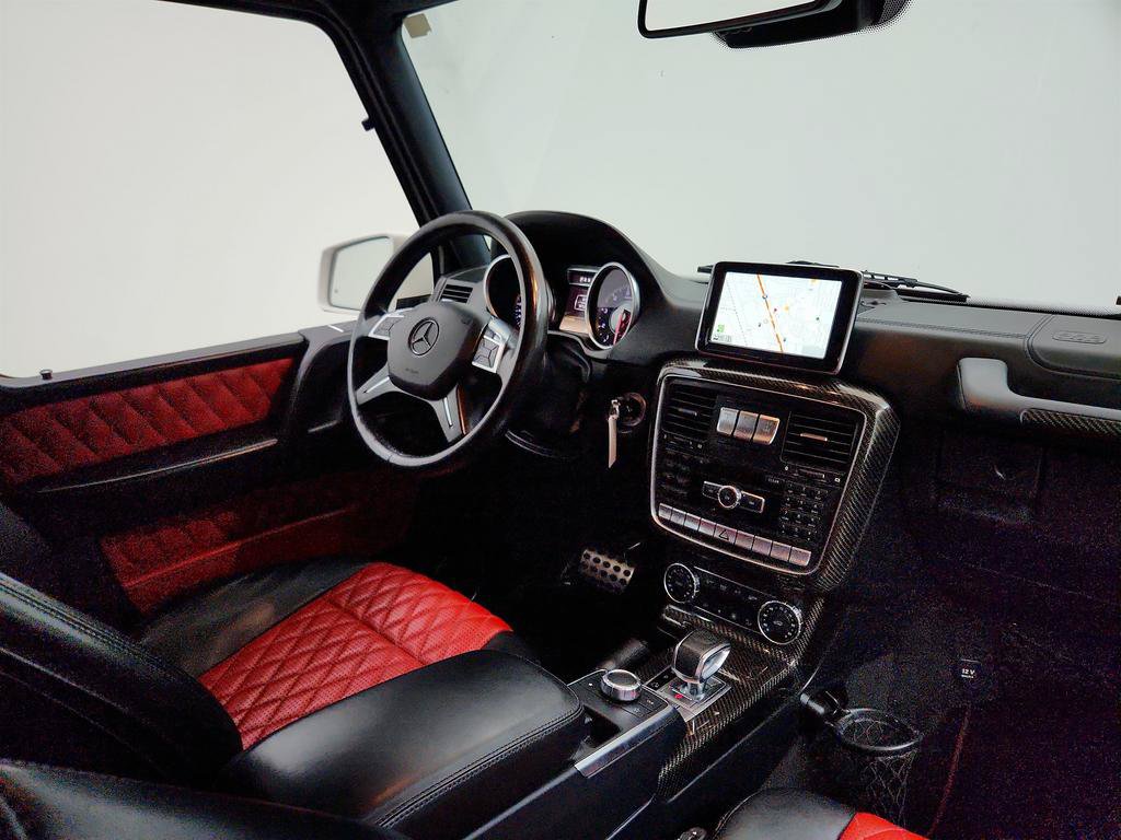 Used 2015 Mercedes-Benz G 63 AMG 4MATIC image 26