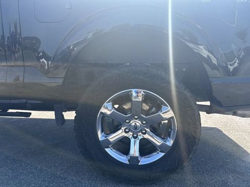 Certified 2023 Ford F150 Lariat w/ Trailer Tow Package AWD/4WD image 10