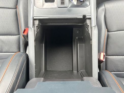 Used 2025 Ford F150 Lariat AWD/4WD image 24
