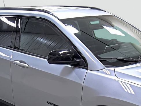 New 2026 Jeep Compass Latitude image 15