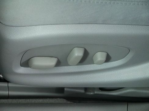 Used 2015 Chevrolet Impala LS FWD image 21