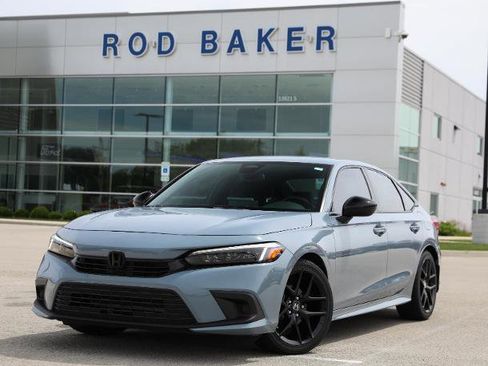 Used 2023 Honda Civic Sport image 1
