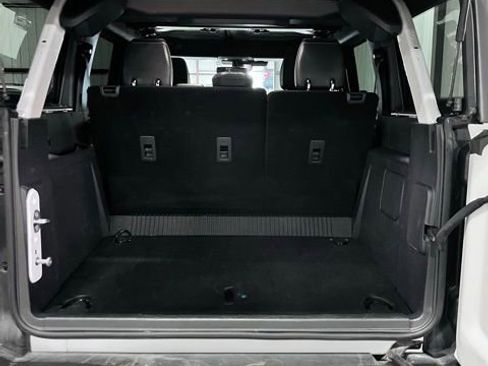 Used 2025 Ford Bronco Outer Banks AWD/4WD image 6