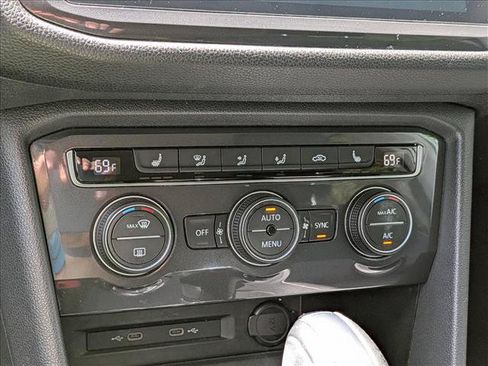 Used 2021 Volkswagen Tiguan S AWD/4WD image 33