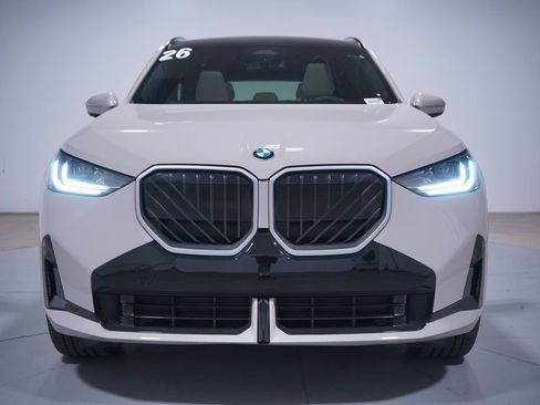 Used 2026 BMW X3 xDrive30i w/ M Sport Package AWD/4WD image 4