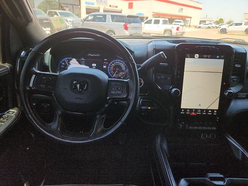 Used 2022 RAM 2500 Limited AWD/4WD image 14
