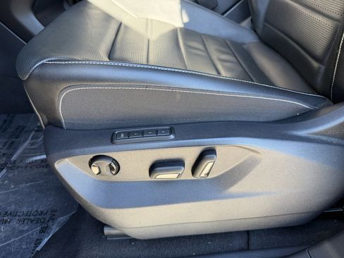 Used 2024 Volkswagen Atlas Cross Sport SEL R-Line w/ Adventure Package image 34