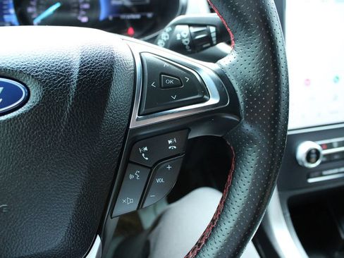 Used 2022 Ford Edge ST-Line AWD/4WD image 39