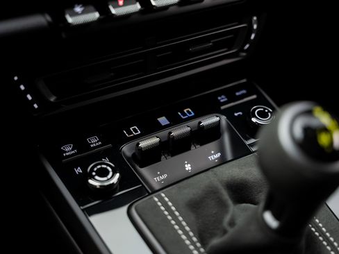 Used 2024 Porsche 911 GT3 image 49