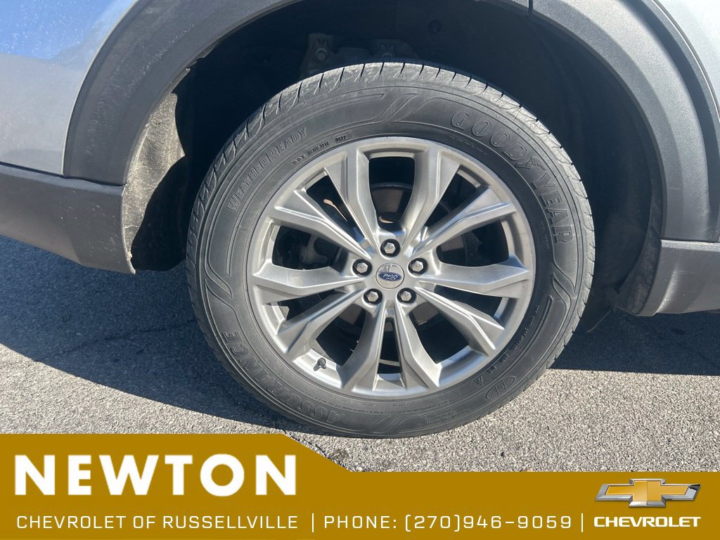 Used 2020 Ford Explorer XLT w/ Equipment Group 202A AWD/4WD image 19