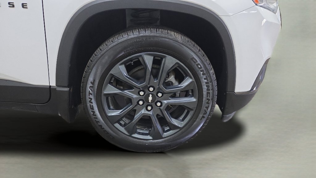 Used 2021 Chevrolet Traverse RS w/ LPO, Floor Liner Package AWD/4WD image 38