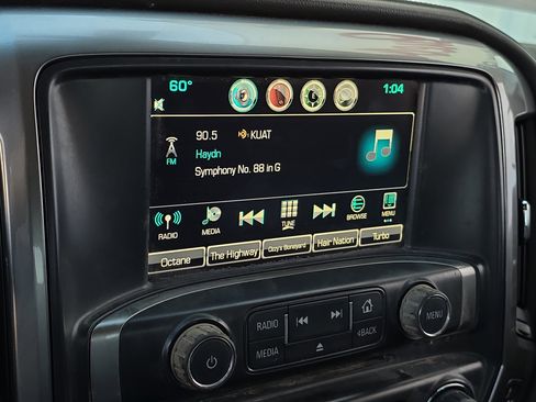 Used 2016 Chevrolet Silverado 1500 LTZ w/ LTZ Plus Package image 19